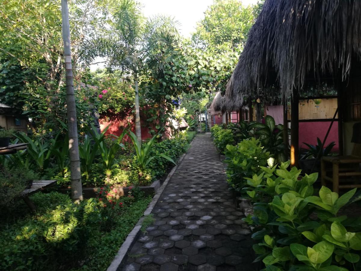 Lombok Sunset Hideaway Hotel Lembar  Exterior photo