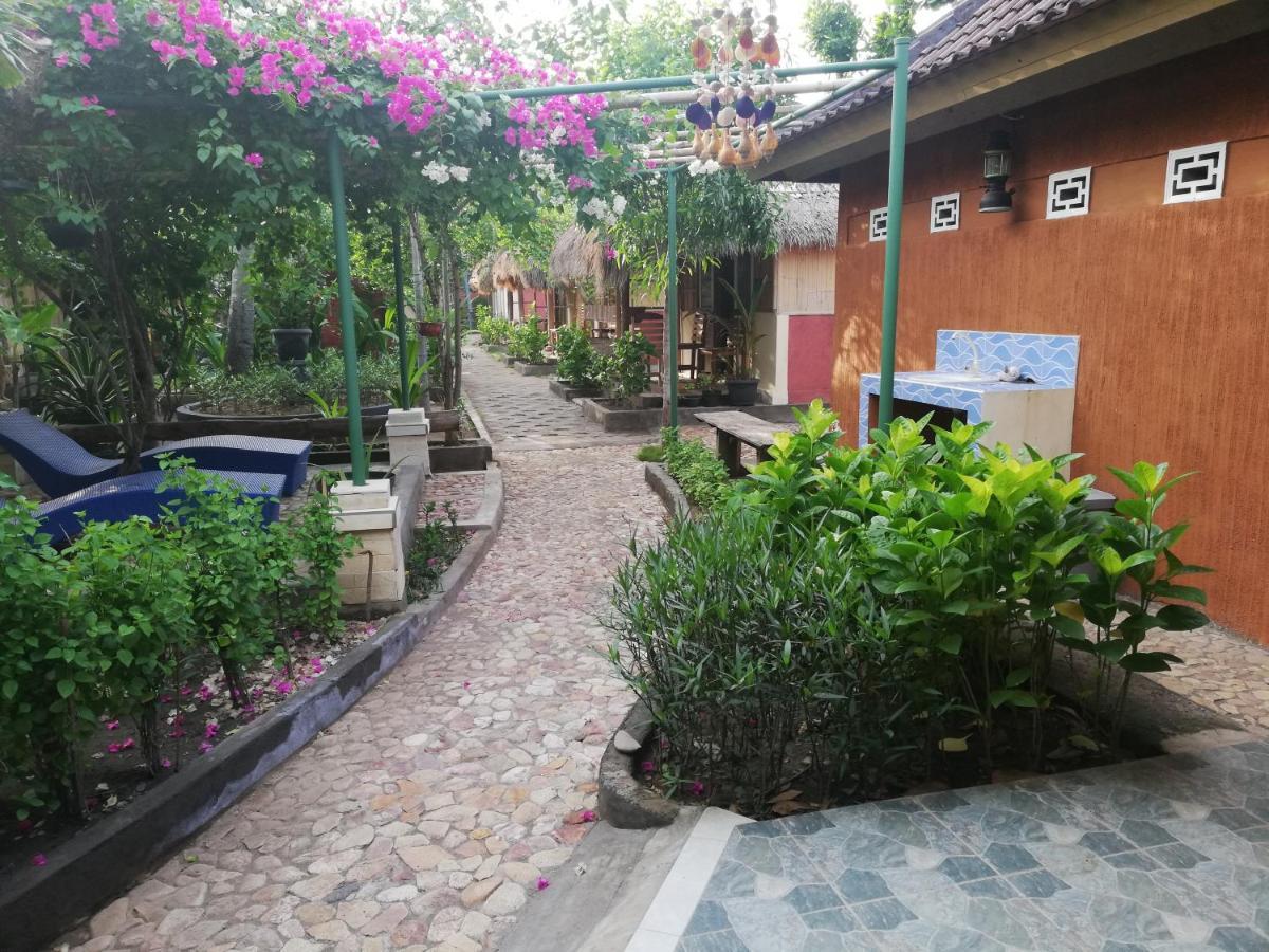 Lombok Sunset Hideaway Hotel Lembar  Exterior photo